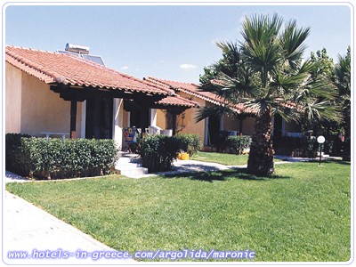 MARONIC BUNGALOWS, Photo 5