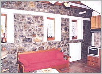 MALEVOS TRADITIONAL HOUSES, Photo 6