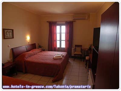 PRAMATARIS HOTEL, Photo 1