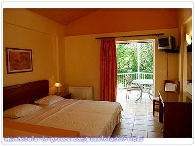 NIRIIDES HOTEL APARTMENTS, Photo 2